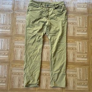 ⭐️ Swiss Alpa Khaki Pants Size 34/32